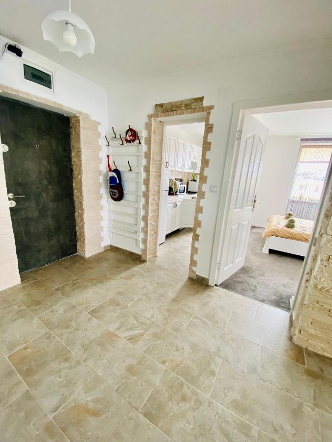 Apartament Tiron In Centru Orasului Gura Humorului Kültér fotó
